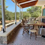 Ξενοδοχείο Niriides *