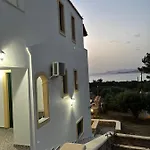 Niriides Hotel Elafonissos