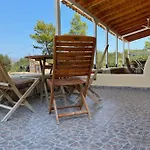 Niriides Hotel