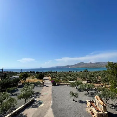 Hotel Niriides
