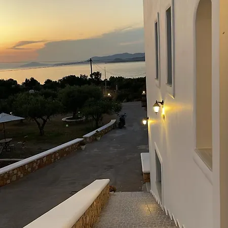 Hotel Niriides