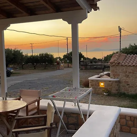 Hotel Niriides *