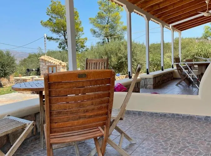 Niriides Elafonissos